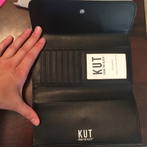 Wallet - Picture 3 of 4